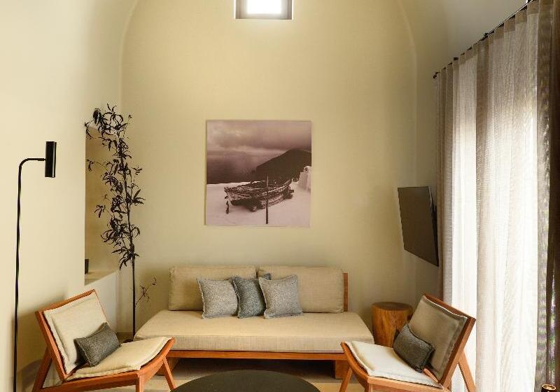 Полулюкс, Radisson Blu Zaffron Resort, Santorini