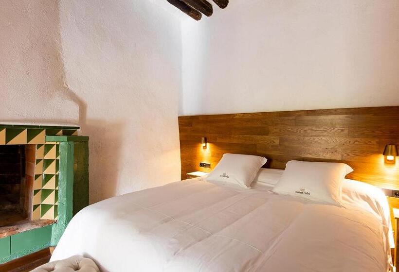 Полулюкс Одноместный с Террасой, Casa Gran 1771   Montrubí Winery Hotel   Adults Only
