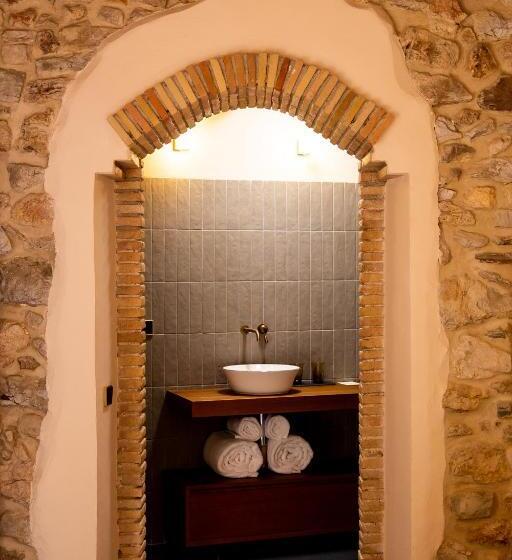 Полулюкс Одноместный с Террасой, Casa Gran 1771   Montrubí Winery Hotel   Adults Only