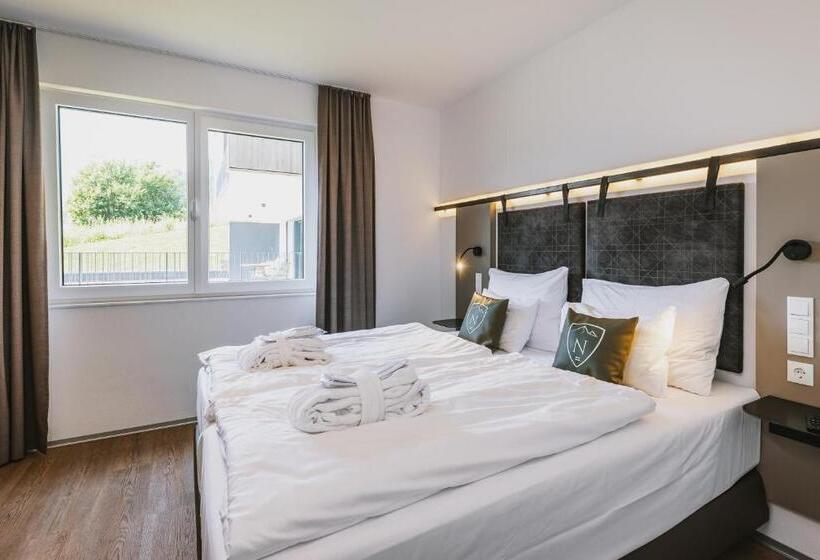 Люкс 2 Спальни, Nikolaus By Avenida Panoramic Wellness Suites