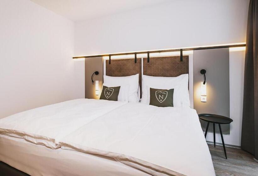 Люкс 4 Спальни, Nikolaus By Avenida Panoramic Wellness Suites