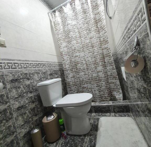 اتاق لوکس خانوادگی, Siran Guest House