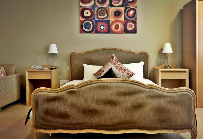 Люкс, Antoinette Hotel Wimbledon