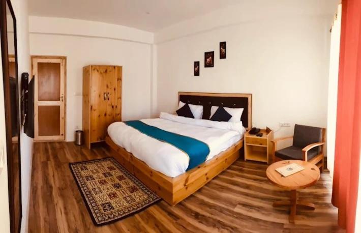 Номер Стандарт с Балконом, Sankar Residency