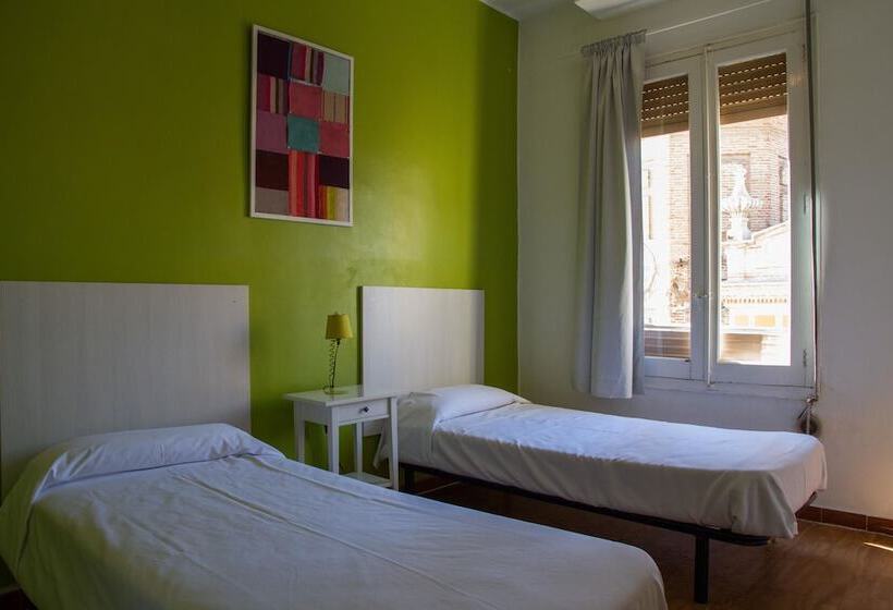 غرفة قياسية حمام مشترك, Russafa Youth Hostel