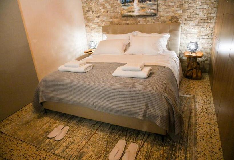 Апартаменты 1 Спальня, Sophias Cottage