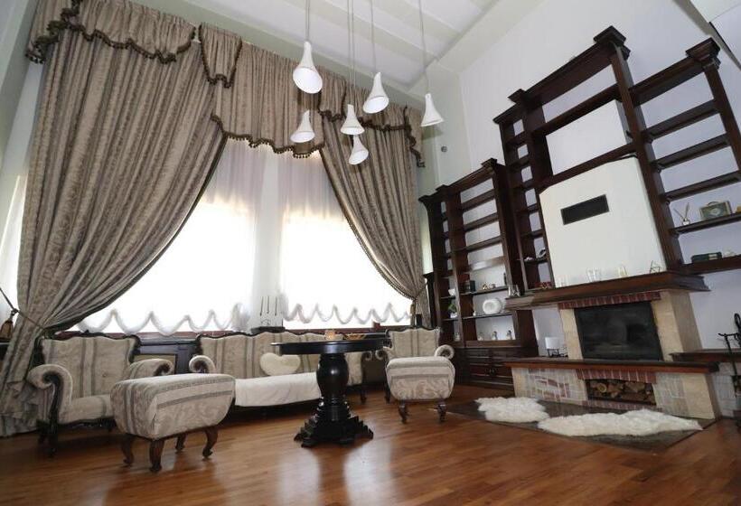 ویلای 1 خوابه با چشم‌انداز باغ, Casa Din Deal