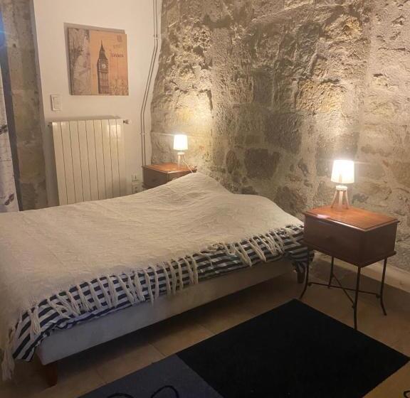 Номер Стандарт с Террасой, Chez Sophie  Chambres D’hôtes, Gîte Et Gîte équestre
