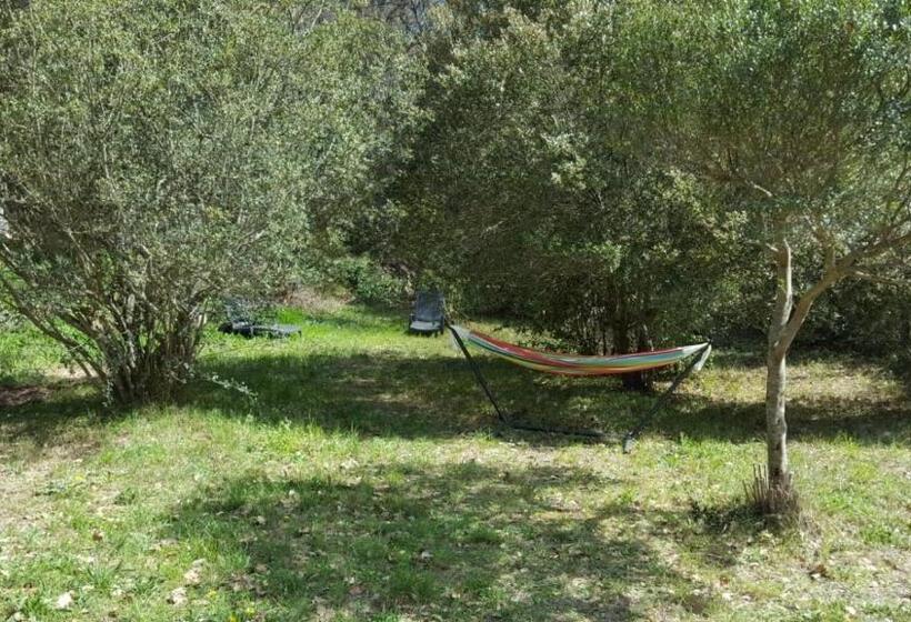 Студио Стандарт Вид на Бассейн, Mas Des Marcellines