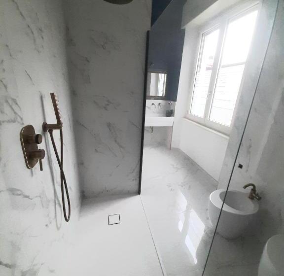 Дом 3 Спальни, B&b I Due Tigli