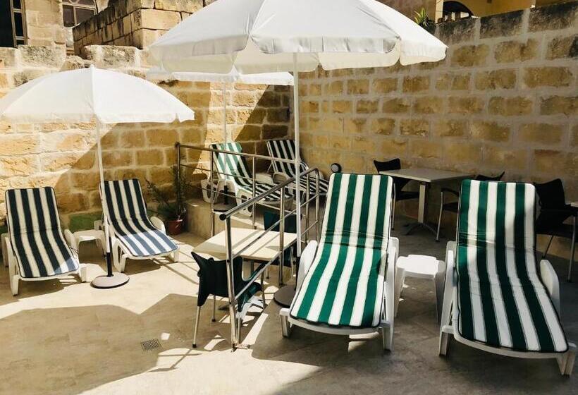 اتاق استاندارد یک نفره, The Cloisters Bed And Breakfast
