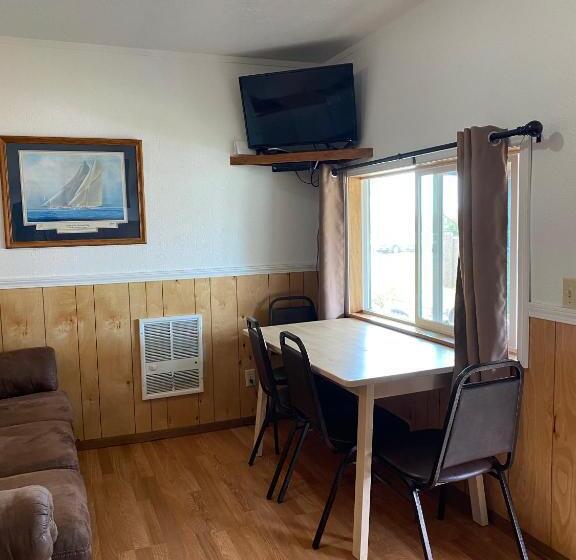 Номер Стандарт, Oceanside Ocean Front Cabins