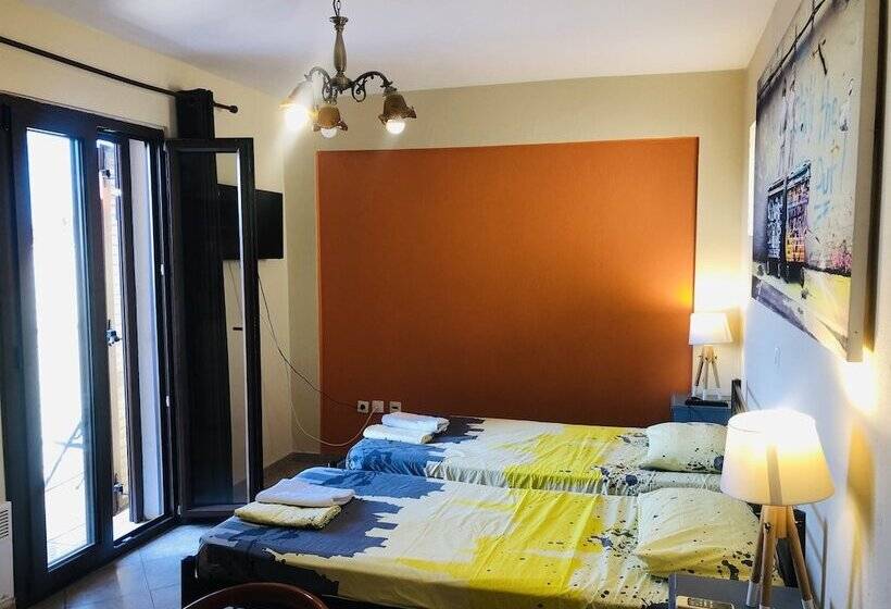 غرفة قياسية, Studios Arabas