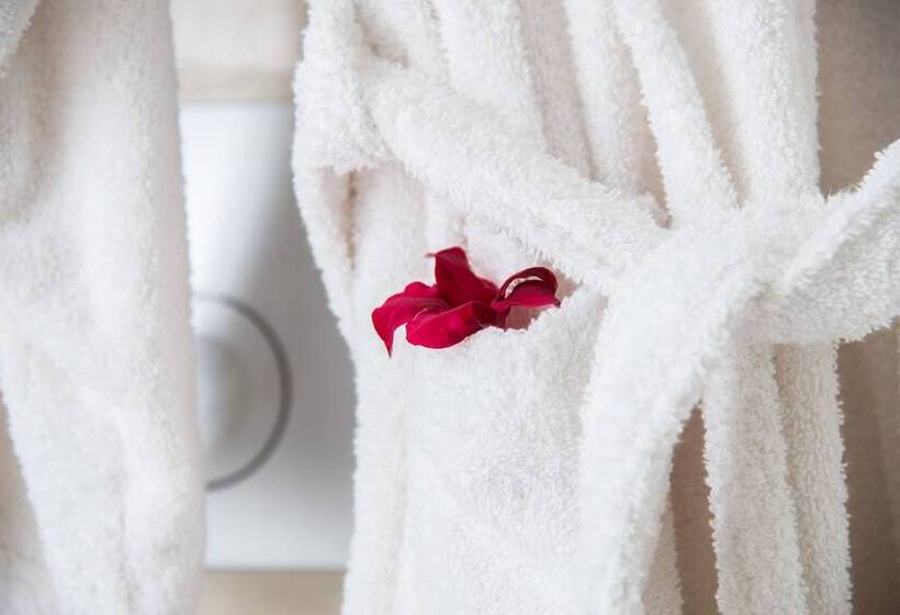 Номер Deluxe Одноместный, Cycladic Islands Hotel & Spa