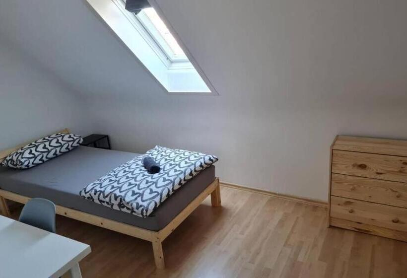 带3个卧室的公寓, L8 Street   Pforzheim Nordstadt