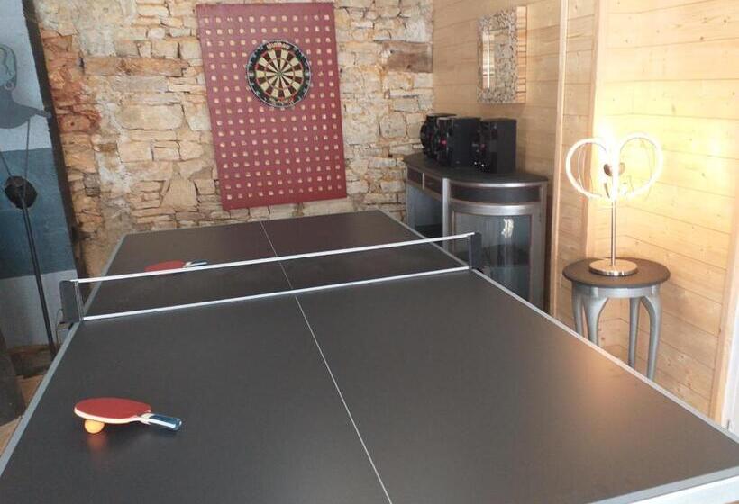 Номер Стандарт, Le Sourire Du Troubadour   8 Chambres   Baignade à 300 M   Salle De Jeux   Poêle à Bois