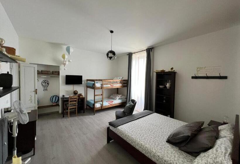 Стандартный Номер Кровать Кинг, Frankie’s House