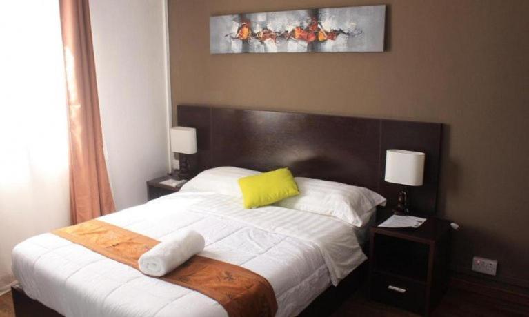 1 Bedroom Penthouse Apartment, Le Binome