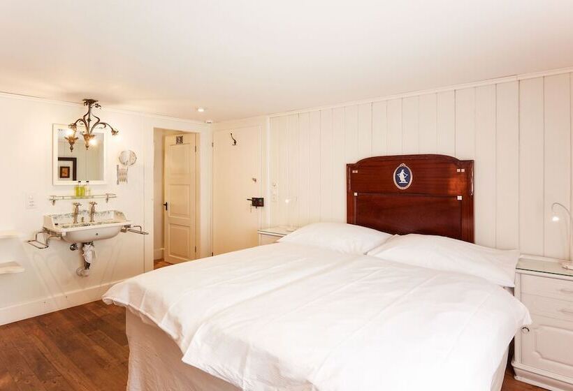 Номер Комфорт, Boutique Hotel Schlüssel