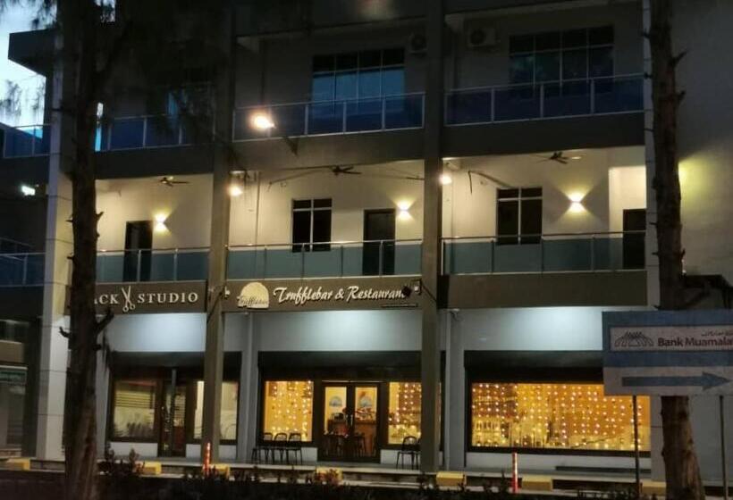 اتاق لوکس خانوادگی, Foresight