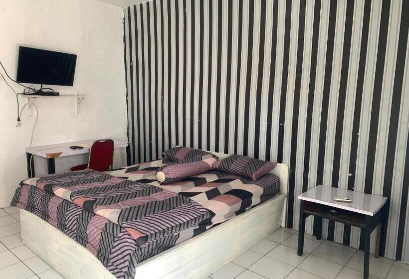 Семейный Номер, Asoka Guest House