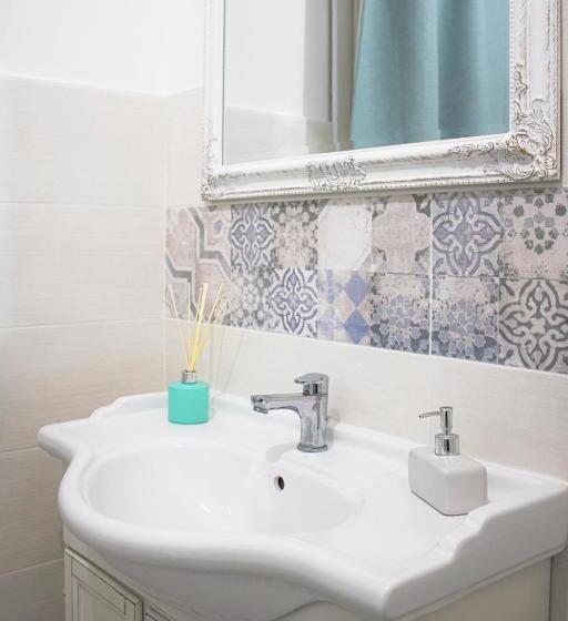 Pokój Standard z Tarasem, I Gufi Bed & Breakfast Marzamemi
