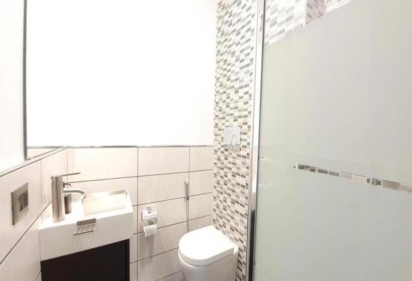 标准间, Interno 4   Maselli
