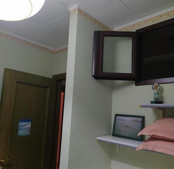 Номер Стандарт Индивидуальный Совместная Ванная, B&b L Oasi Del Vulture