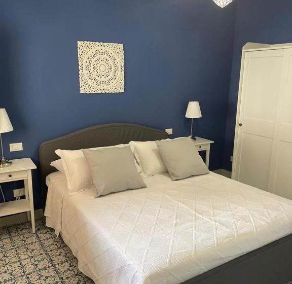 Люкс с Террасой, Carlo Alberto Room