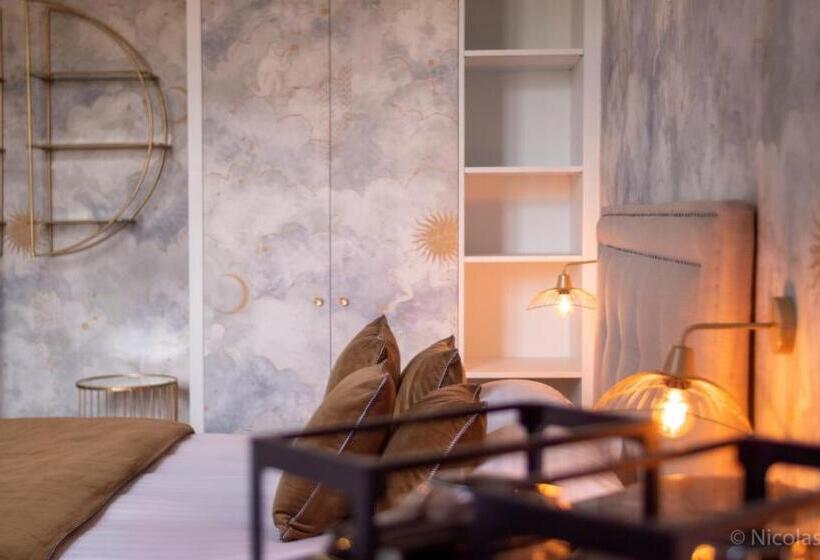 Номер Deluxe Кровать Кинг, Maison Blanche Chartres   Maison D Hôtes 5 étoiles