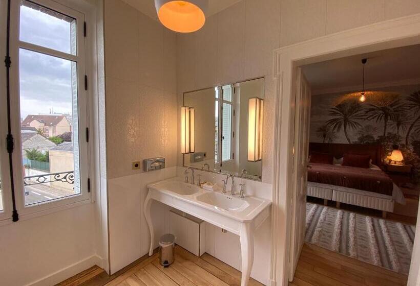 Номер Deluxe Кровать Кинг, Maison Blanche Chartres   Maison D Hôtes 5 étoiles