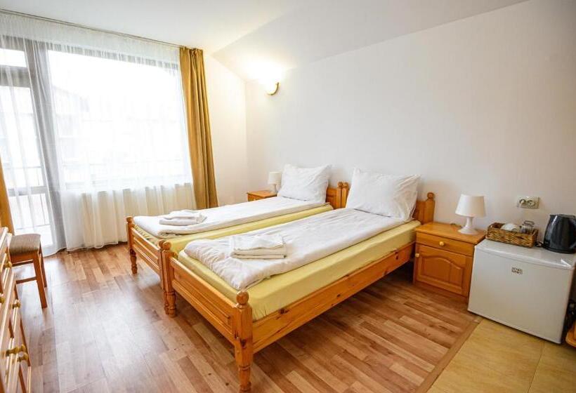اتاق استاندارد با چشم‌انداز, Guest House 7