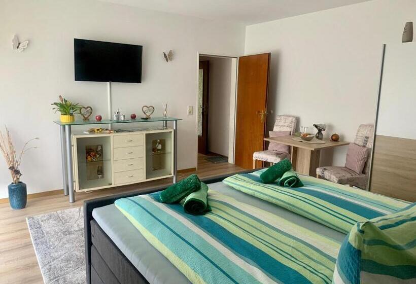 Номер Стандарт, Haus Am Burghain