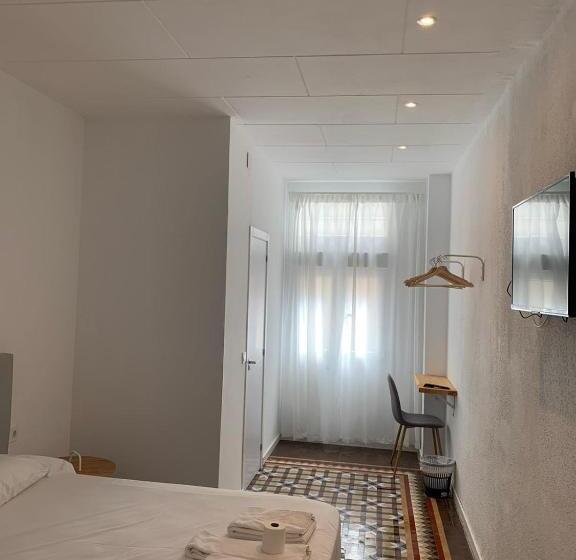 اتاق استاندارد, Star Home