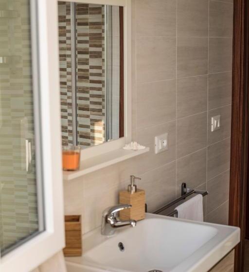 Апартаменты 2 Спальни, Cannotta Beach   Stromboli