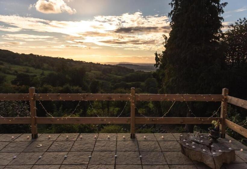 Апартаменты 1 Спальня с Террасой, Cheltenham View Lodge