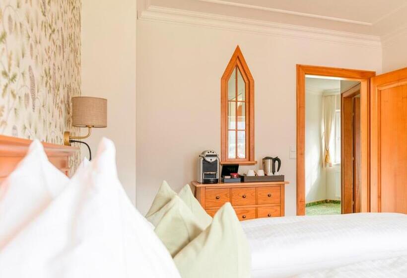 Люкс Повышенной Комфортности, Ebner S Waldhof Am See Resort & Spa