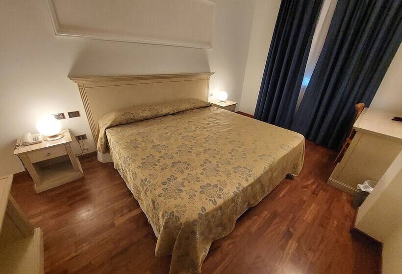 Номер Стандарт, Villa Medici