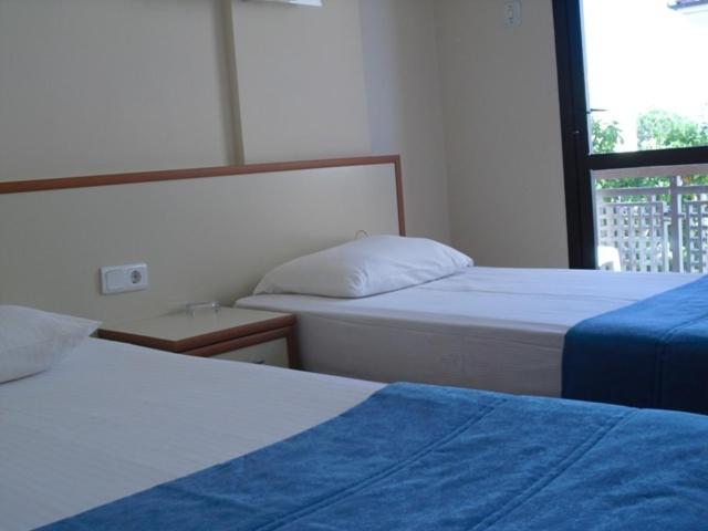 סוויטה משפחתית, Kerman Hotel