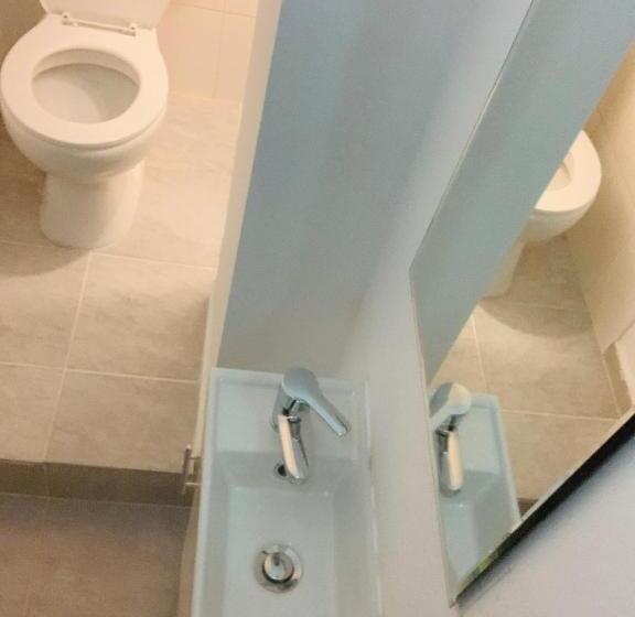 اتاق استاندارد یک نفره, Bucarest B&b