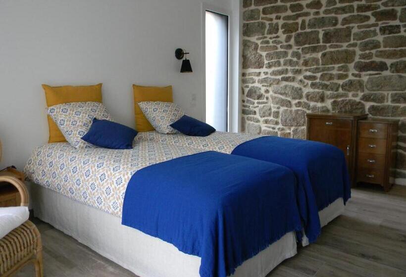 标准间带露台, Les Jardins Du Cloestro