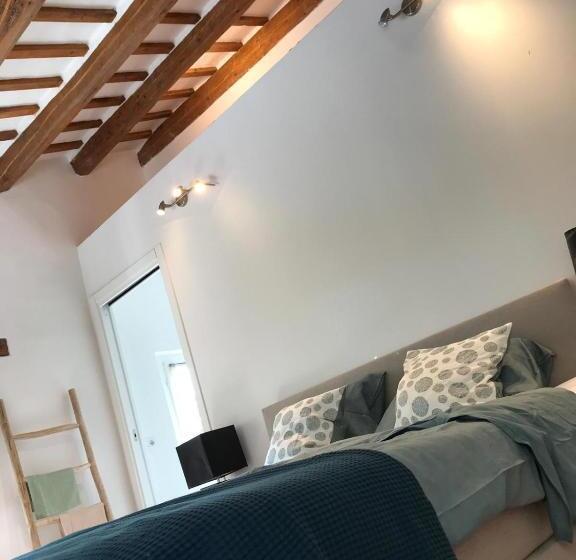 Стандартный Номер Кровать Кинг, Il Posto Perfetto