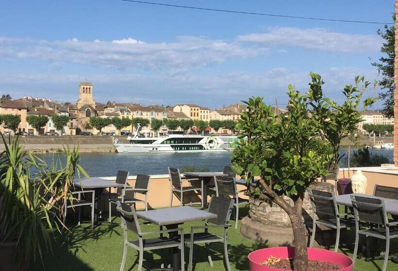 اتاق استاندارد با تراس, Domaine Des Jardins De La Saône