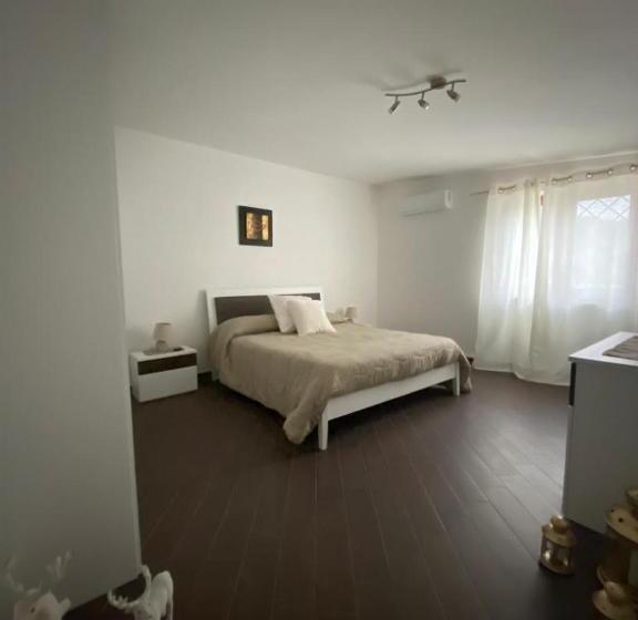 Студио Стандарт с Террасой, B&b Le Rocce