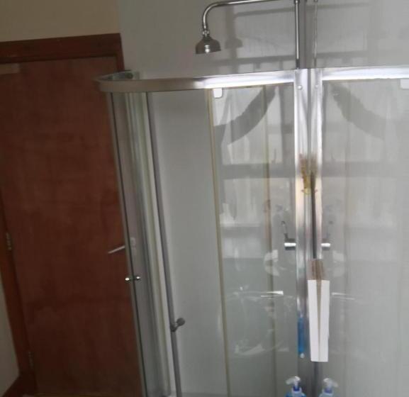 Номер Стандарт Совместная Ванная, Prime Location Rooms In High Street