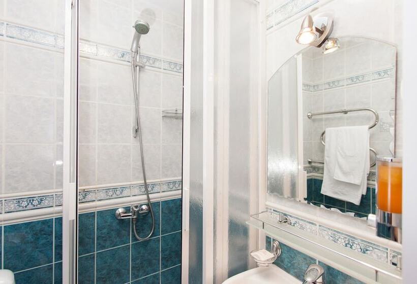 Номер бизнес-класса, Amaks Premier Hotel