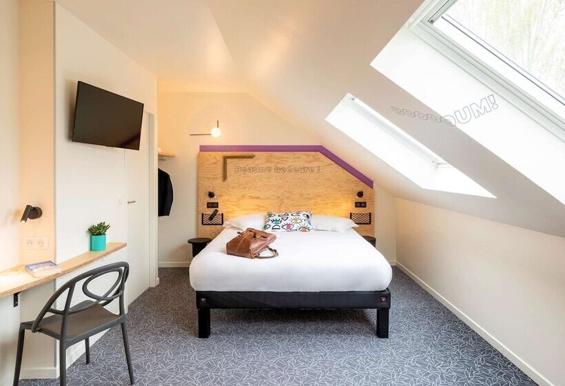 Семейный Номер, Greet Hotel Beaune