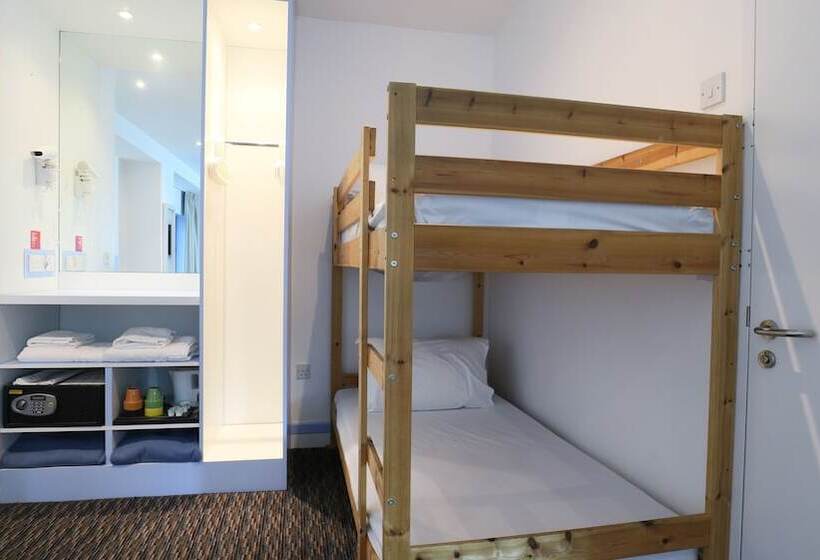 Семейный Номер, Citrus Hotel Cheltenham By Compass Hospitality