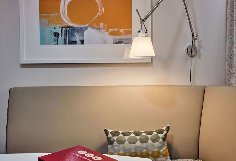 Номер Стандарт Адаптированный для Инвалидов, Club Quarters Hotel Covent Garden Holborn, London