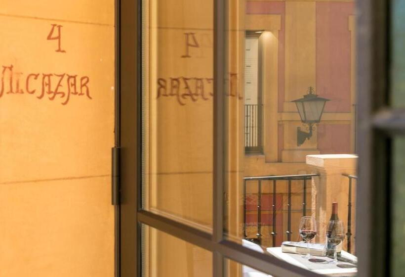 آپارتمان 1 خوابه با تراس, Casa Temprado